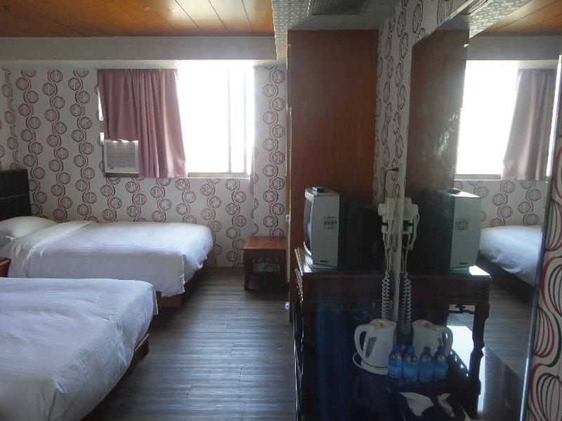 高雄 巴中圣淘沙旅馆酒店 外观 照片